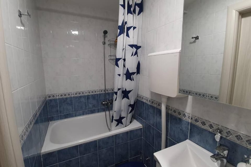 Apartman N Apartment in Dobrota