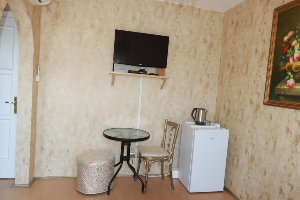 TV and multimedia, Coffee/tea facilities