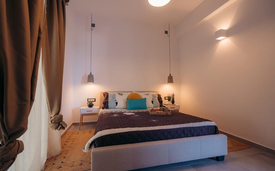 Iviskos Lux House in Milos