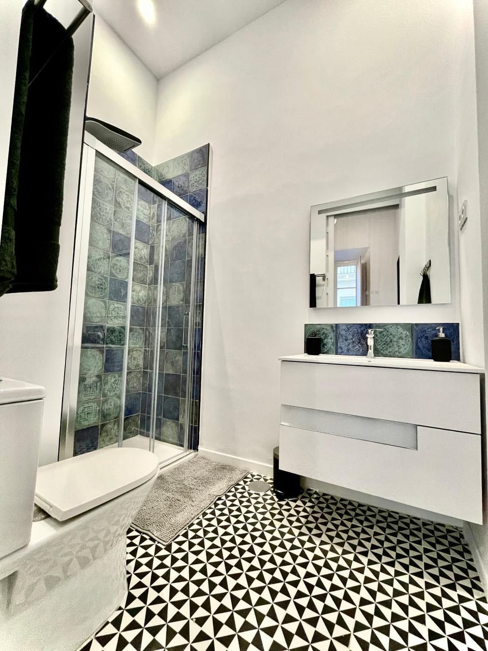 Puerta Azul 3 bedroom Deluxe Apartment Apartment in Malaga