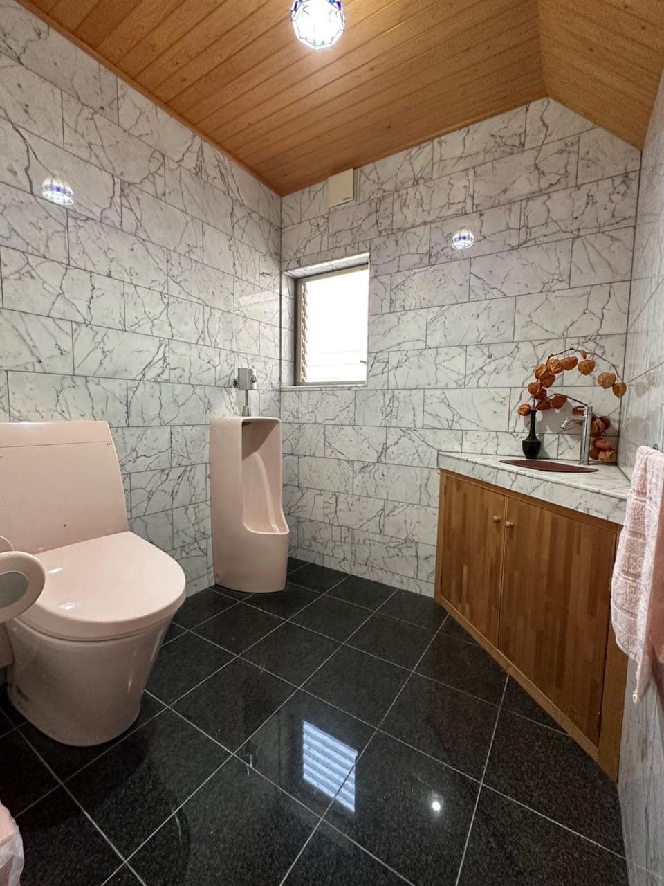 Curfew by midnight Guesthouse Tosa Hanare - Vacation STAY 14262 Bed and Breakfast in Japan