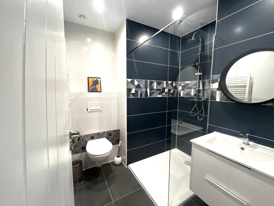 Shower, Bathroom, Bath