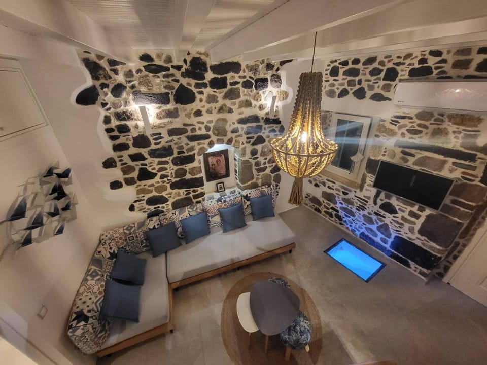 Spiliani View House in Decentralized Administration of the Aegean