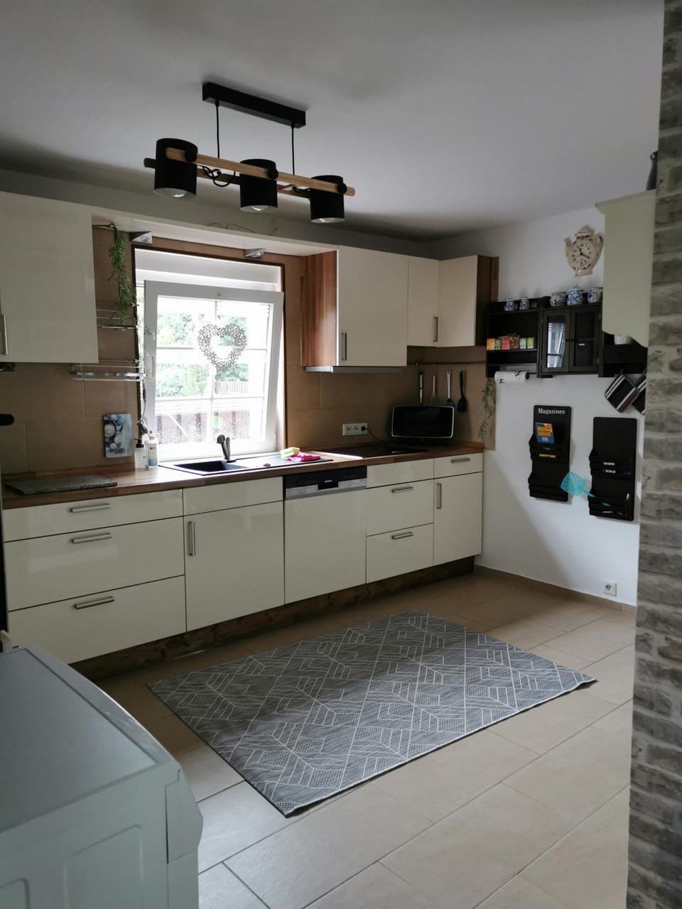 Kitchen or kitchenette, dishwasher, pet friendly, stove