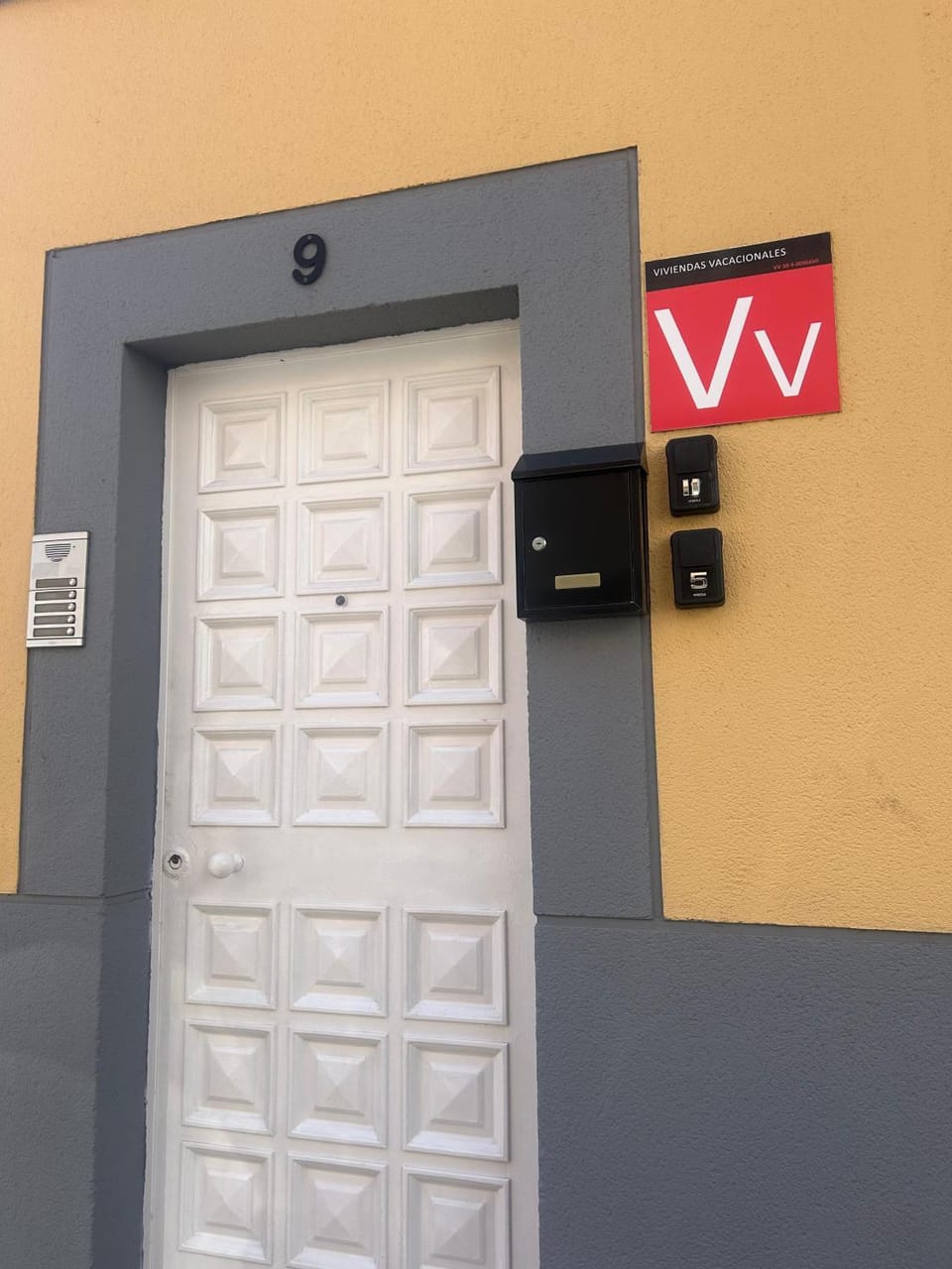 ACOGEDOR ATICO CON TERRAZA EN SAN CRISTOBAL DE LA LAGUNA Apartment in Santa Cruz de Tenerife