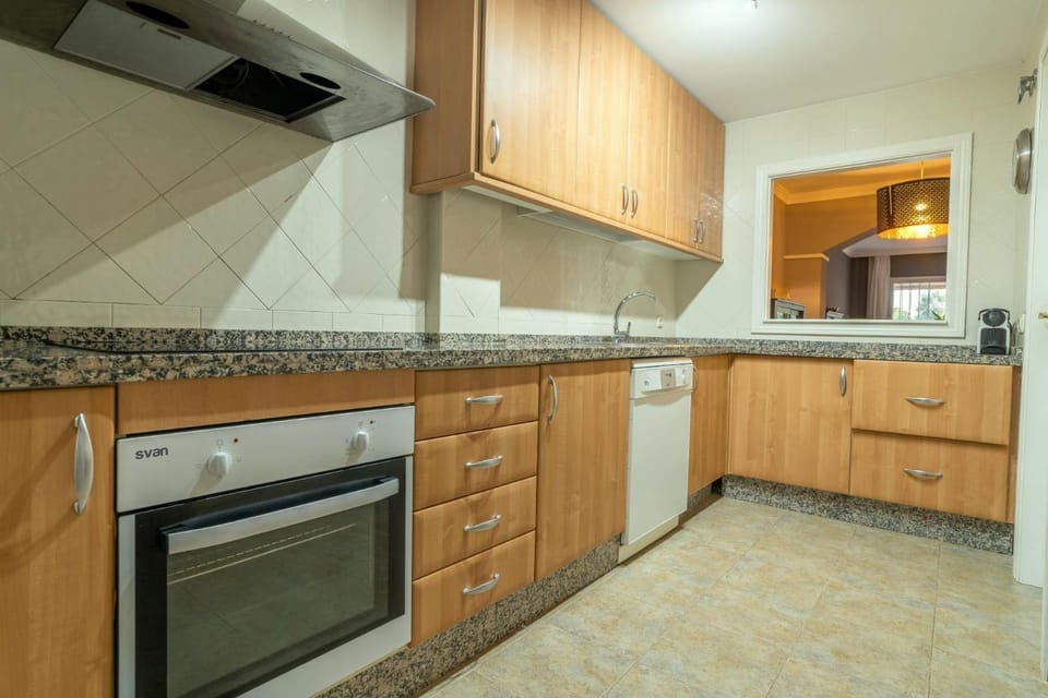 Kitchen or kitchenette, dishwasher, minibar, pet friendly, stove