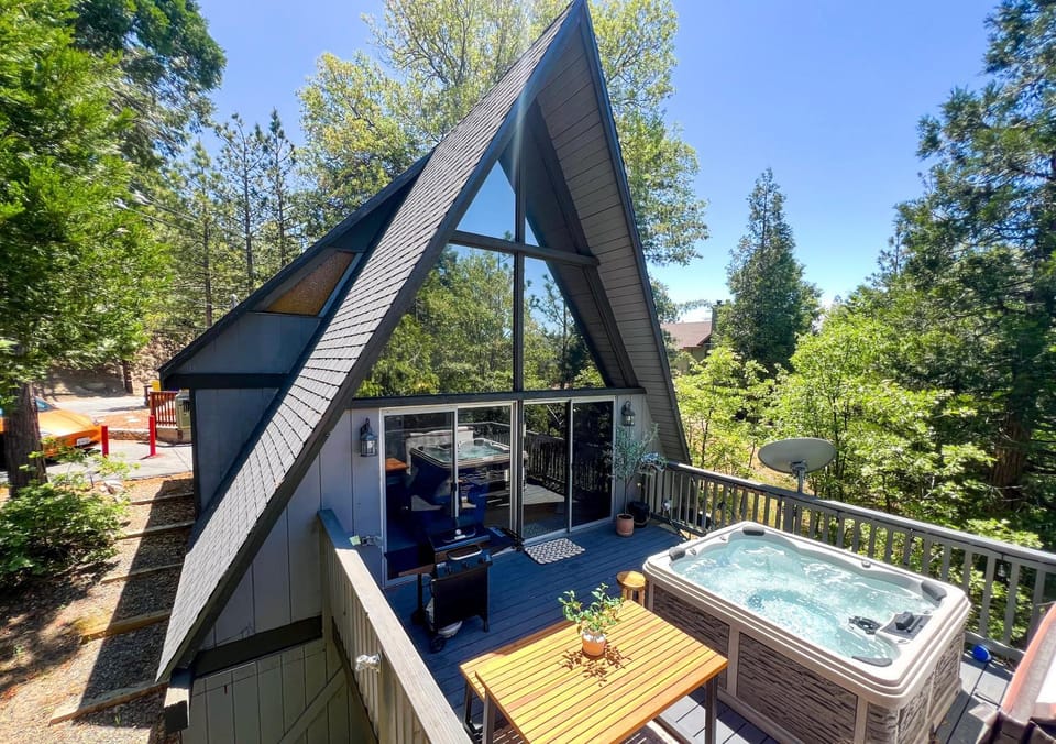 Summer, Hot Tub