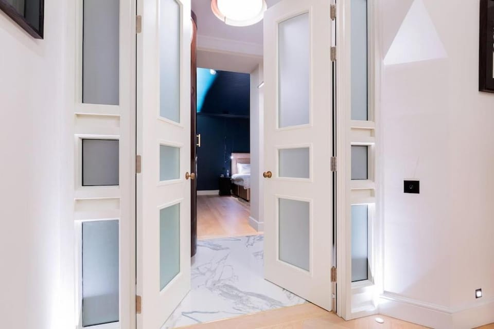 Knightsbridge - Sumptuous Flat - Hyde Park Apartment in City of Westminster