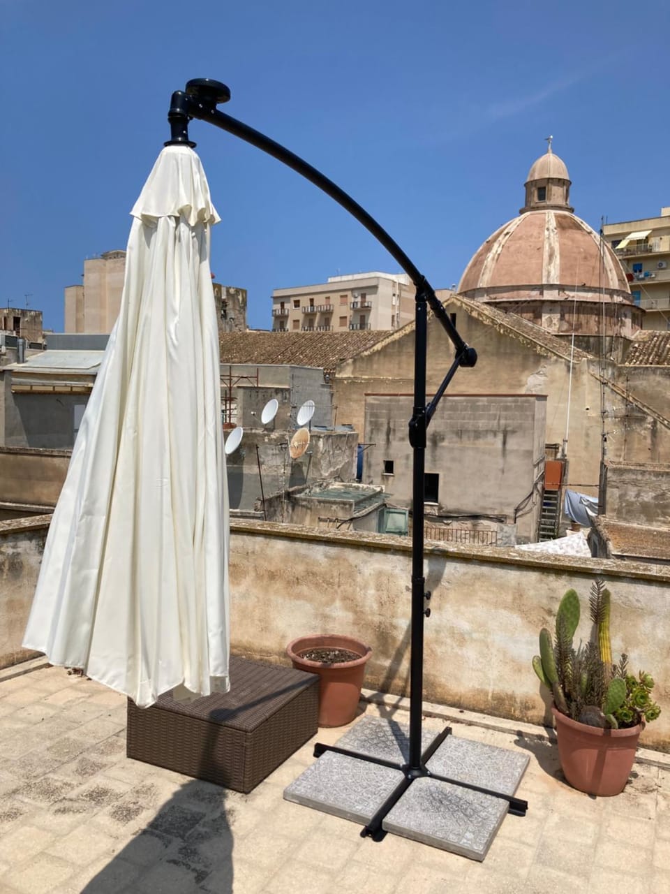 BRADAMANTE little tower Apartment in Trapani