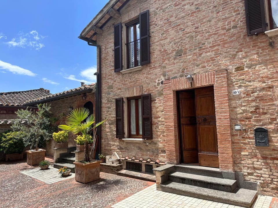 Property building, Day