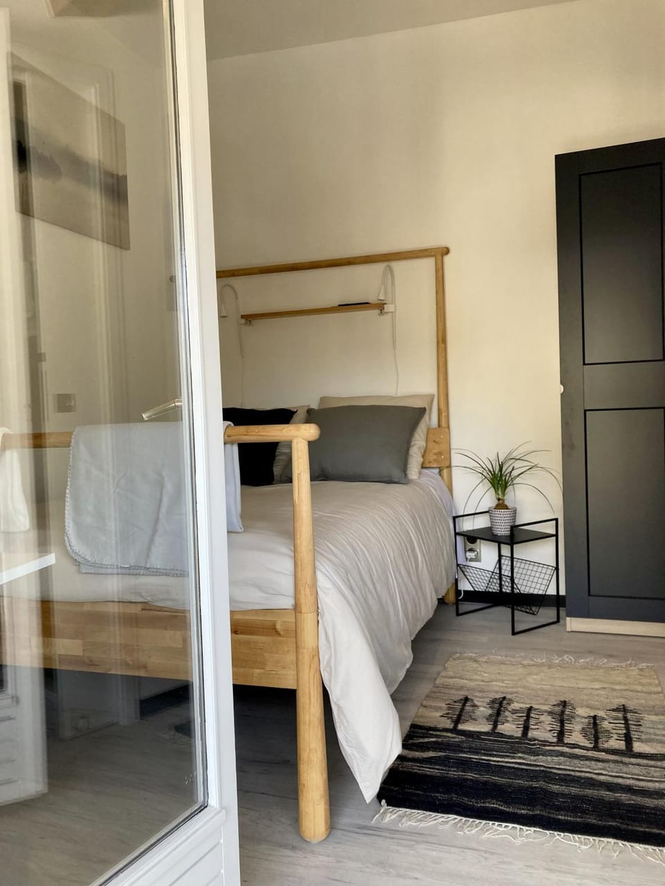 Bed, Bedroom, wardrobe