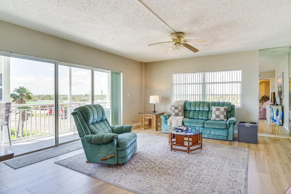 Oceanview Condo on Satellite Beach! House in South Patrick Shores