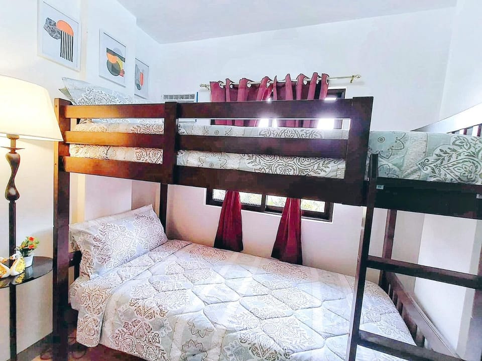 Bed, Bedroom, bunk bed