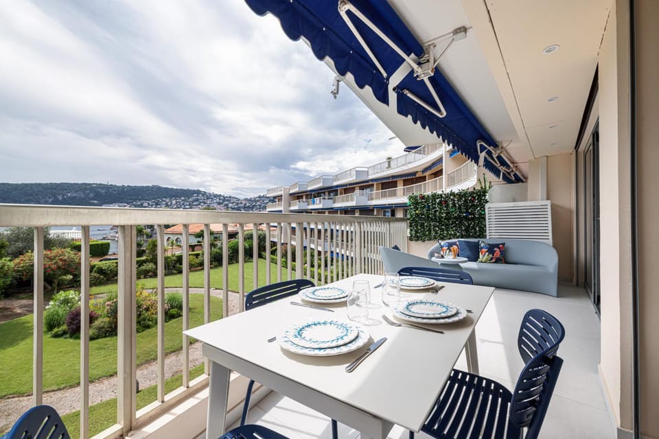 Day, View (from property/room), Balcony/Terrace, Dining area