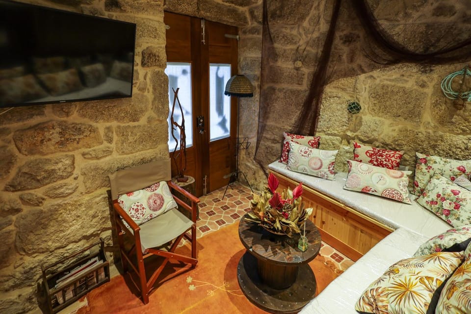 Pepita Carnera House in O Morrazo