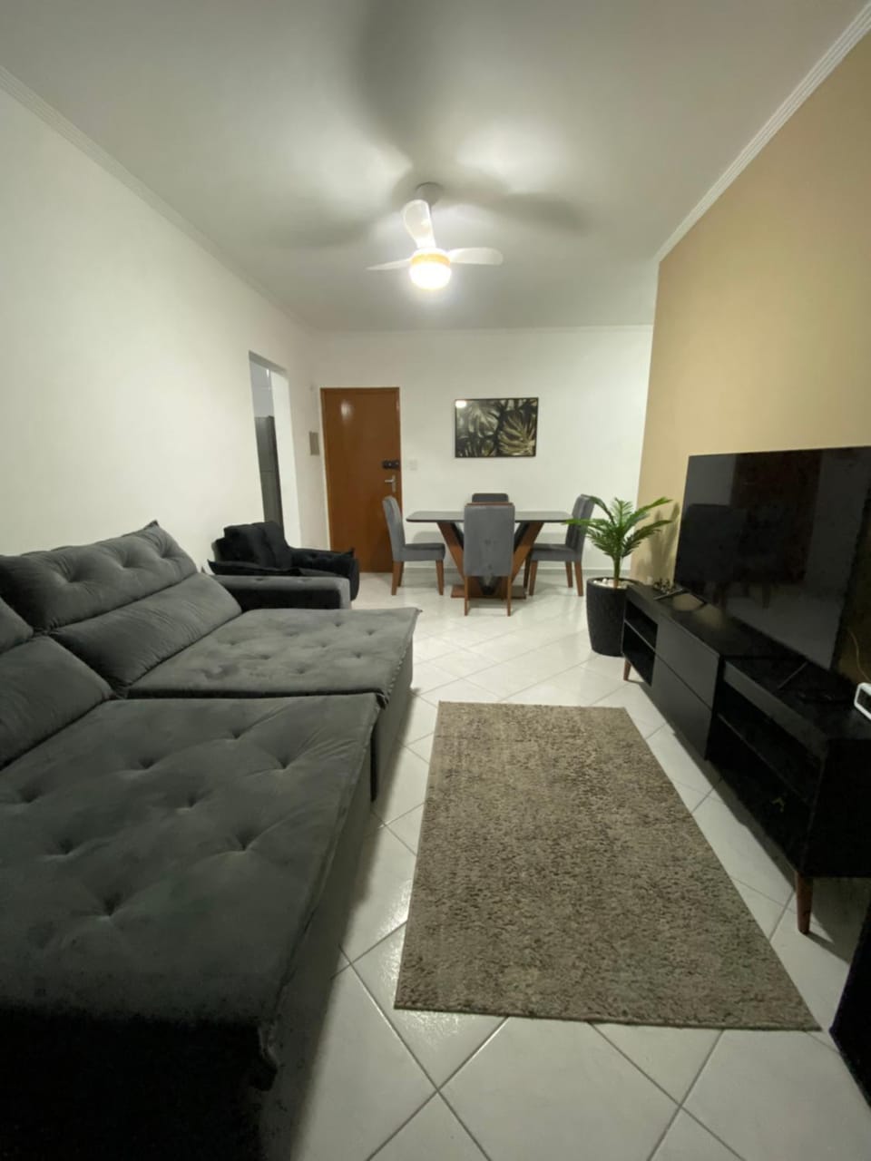 Living room, Seating area, fireplace