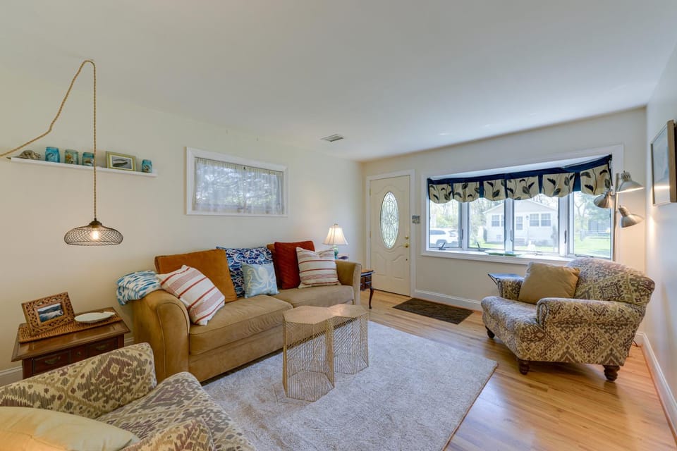 New Jersey Cottage w/ Grill - Short Walk to Beach! House in Middle Township