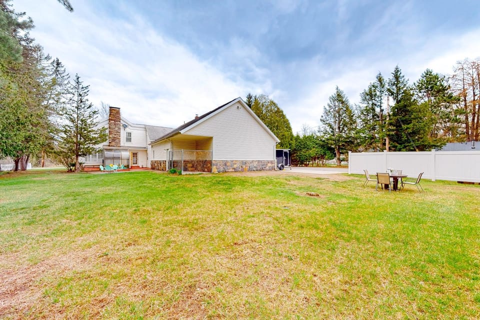 Maplewood Manor - Unit 1 House in Colchester