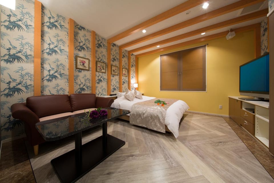 隠宿凛 旧オーブ Hotel in Japan