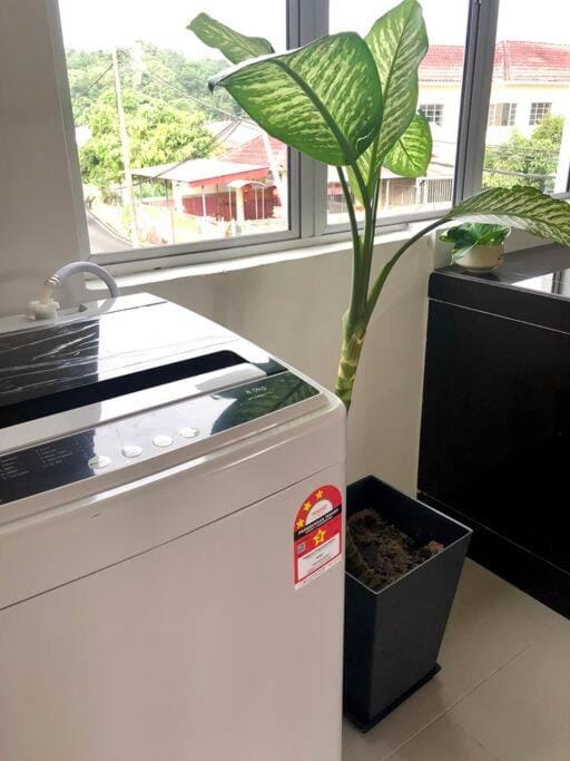 Blue House｜Ulu Yam Homestay｜12-15pax Apartment in Selangor, Malaysia