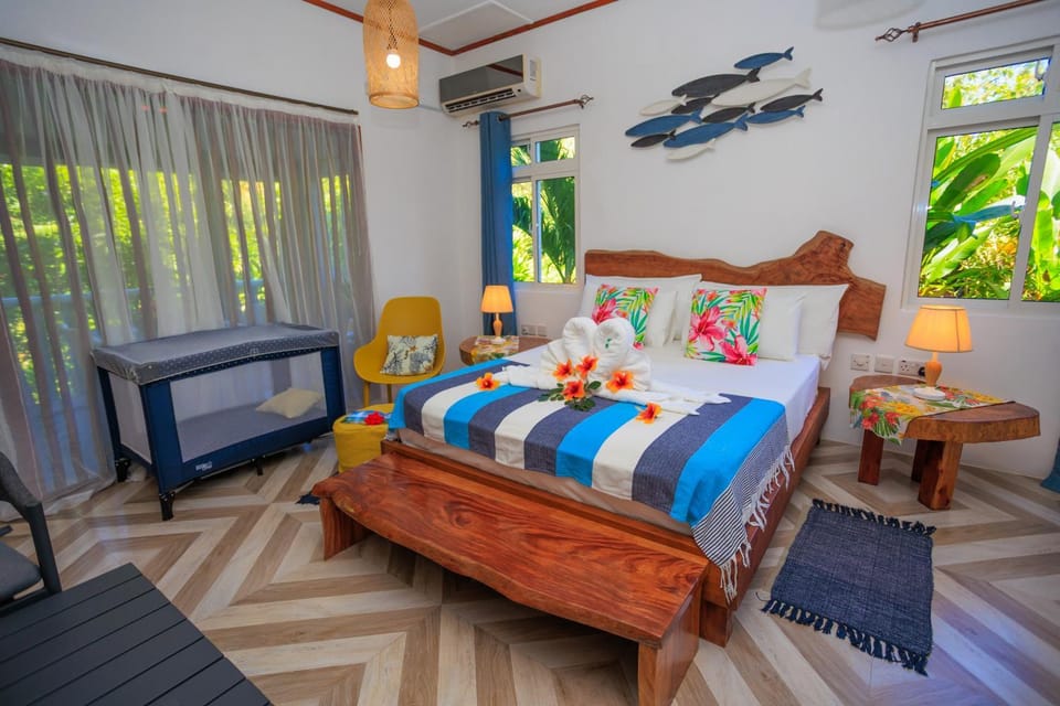 Bed, Bedroom, cot