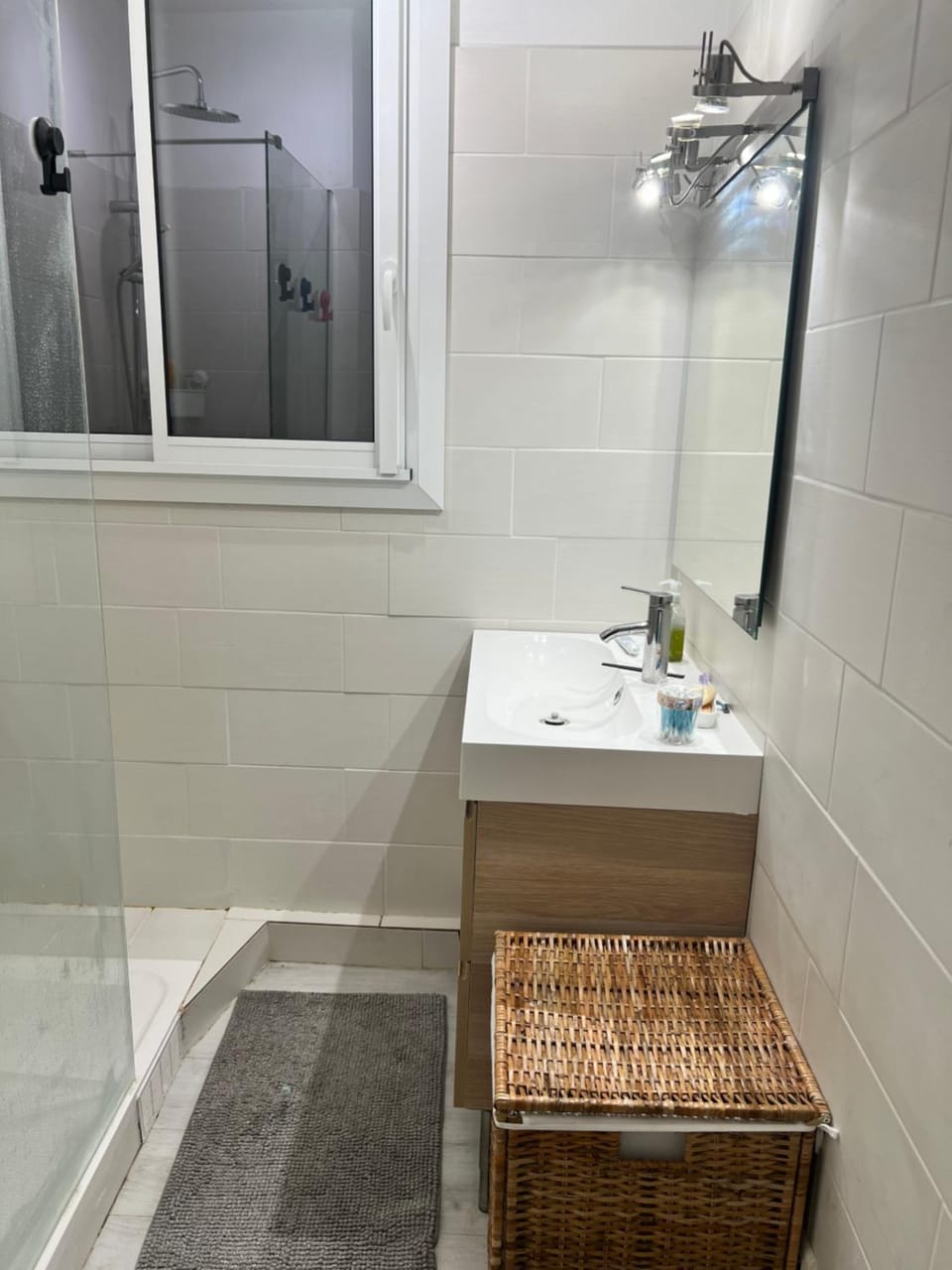Studio Climatisé Refait à neuf #16 Apartment in Toulon