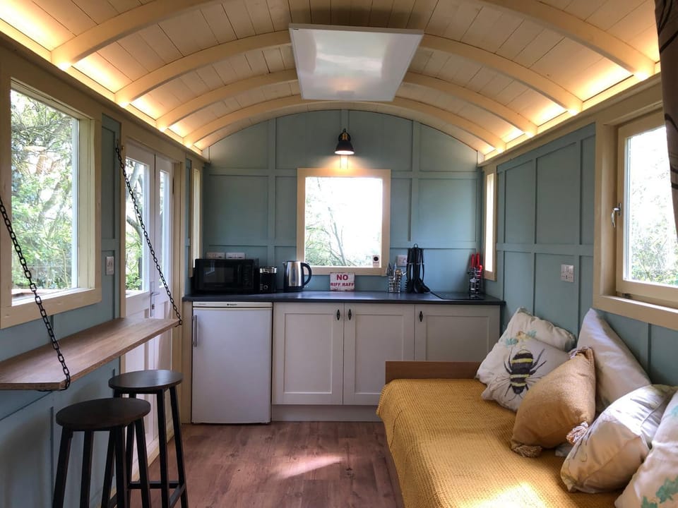 Kitchen or kitchenette, Living room, Dining area
