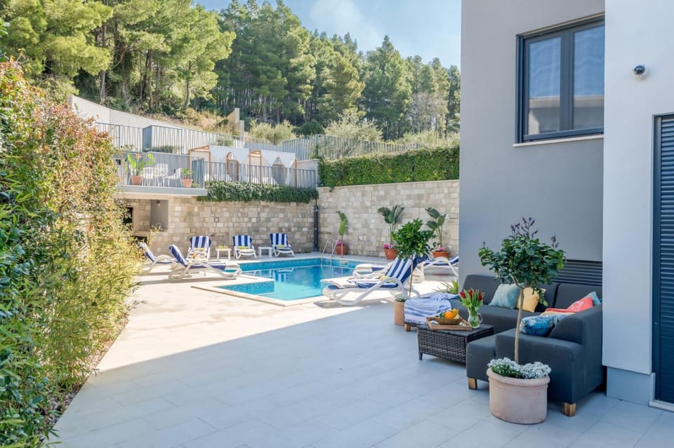 Luxury villa Blue Sky, private pool, breakfast Villa in Podstrana