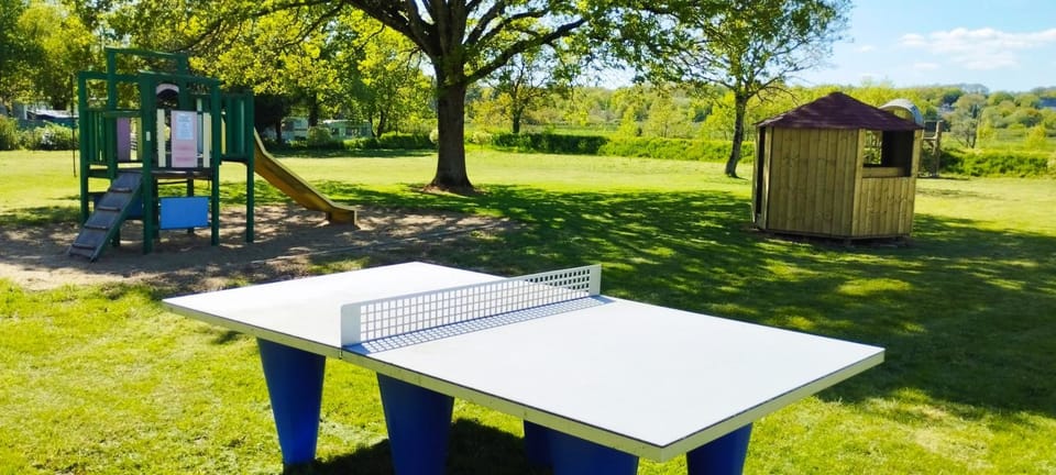 CAMPING LES EMBRUNS 3* Campground/ 
RV Resort in Brittany