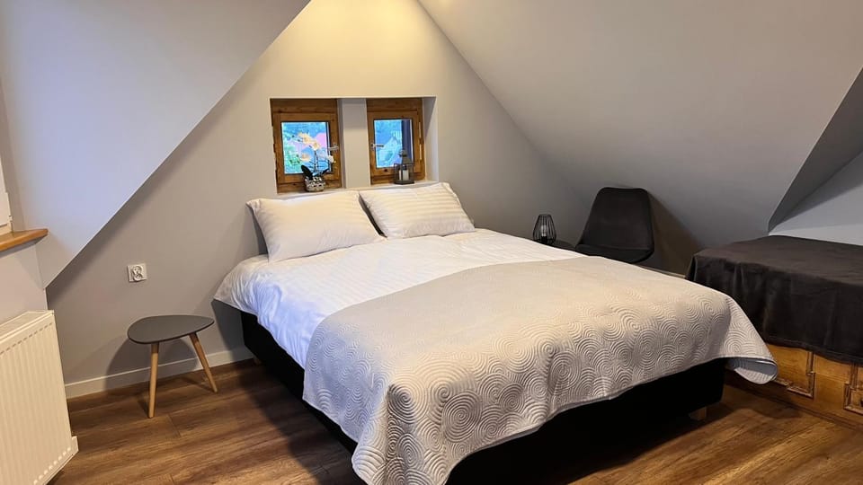 LAWENDOWE NOCOWANIE lokal 11 Apartment in Lower Silesian Voivodeship