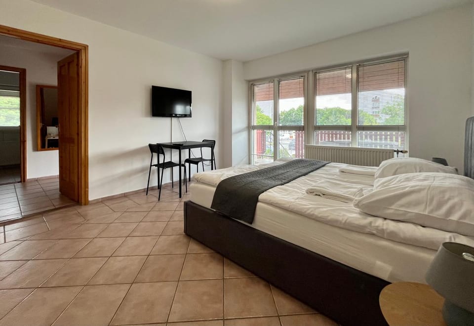 TV and multimedia, Bedroom