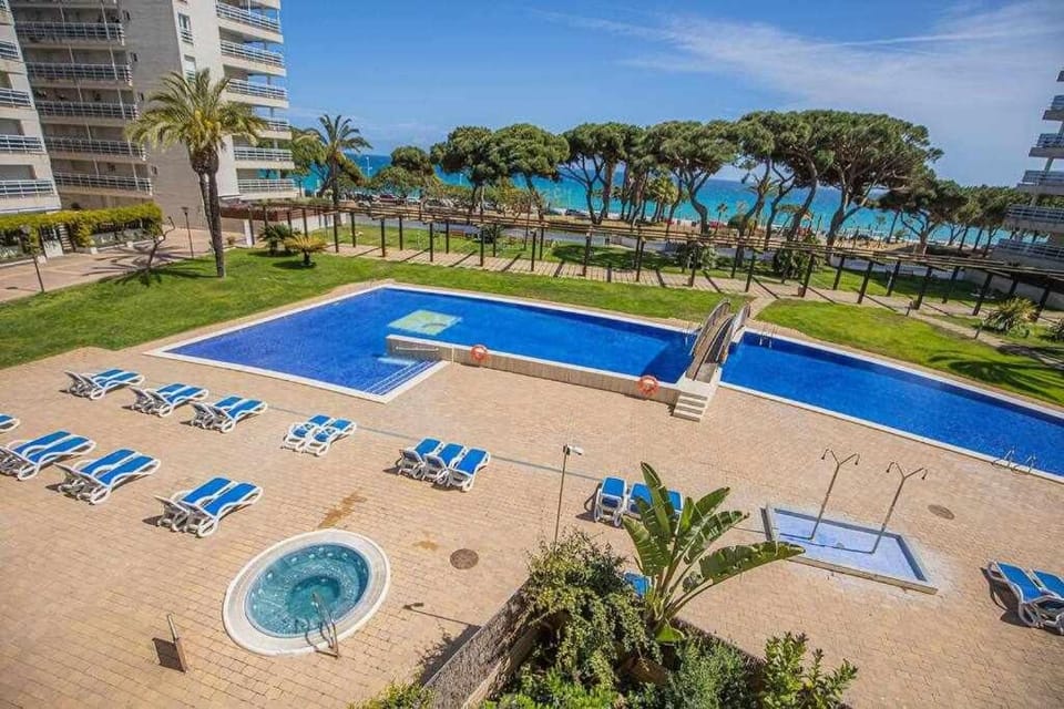 BA Sabanell Park Apartment in Blanes