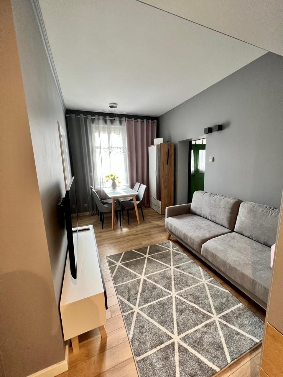 LAWENDOWE NOCOWANIE lokal 1A Apartment in Lower Silesian Voivodeship