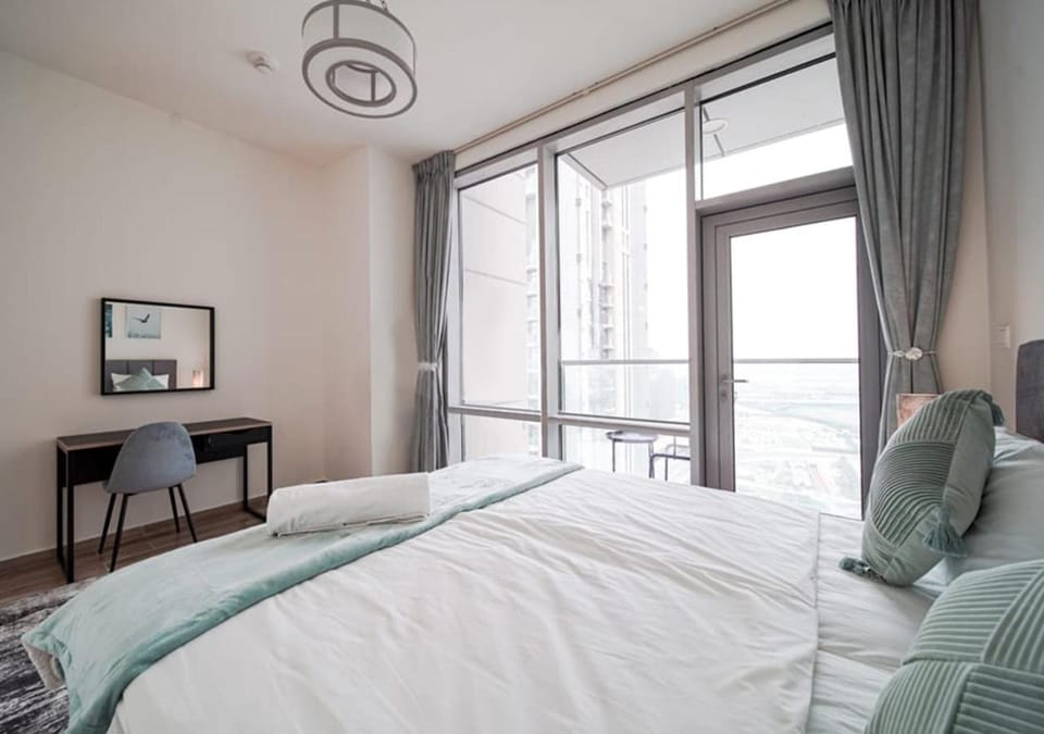 Bed, View (from property/room), Balcony/Terrace, Bedroom