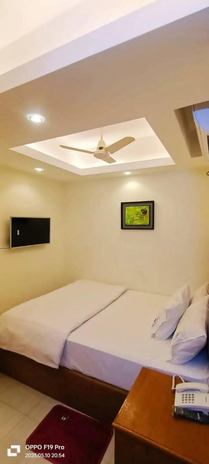 Hotel Crown City Hotel in Bangladesh