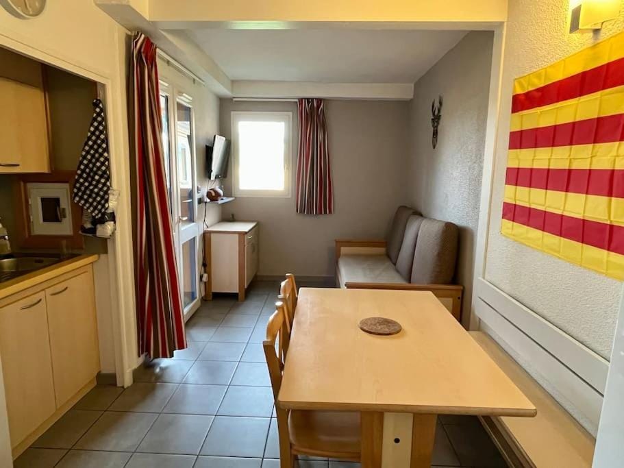Charmant appartement en Village Club avec piscine Apartment in Argeles-sur-Mer