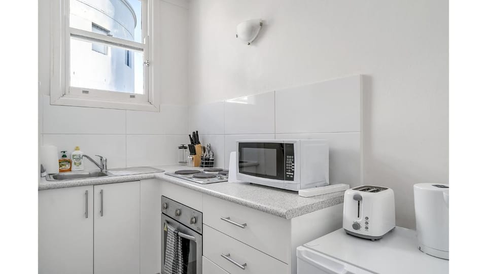 Quaint 1BD on the doorstep of Manly Beach Apartment in Manly