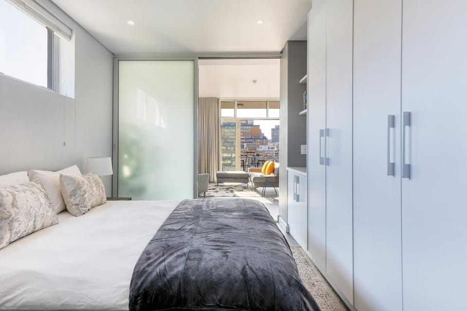 City view 1 bedroom apartment in CBD Apartment in Cape Town