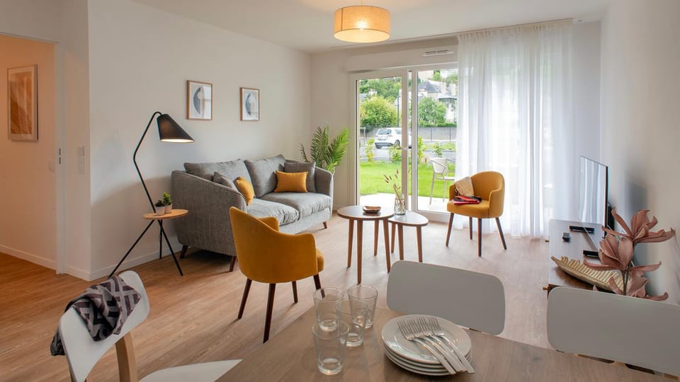 Résidence Services Séniors - Domitys Les Jardins d'Ahna Apartment hotel in Brittany