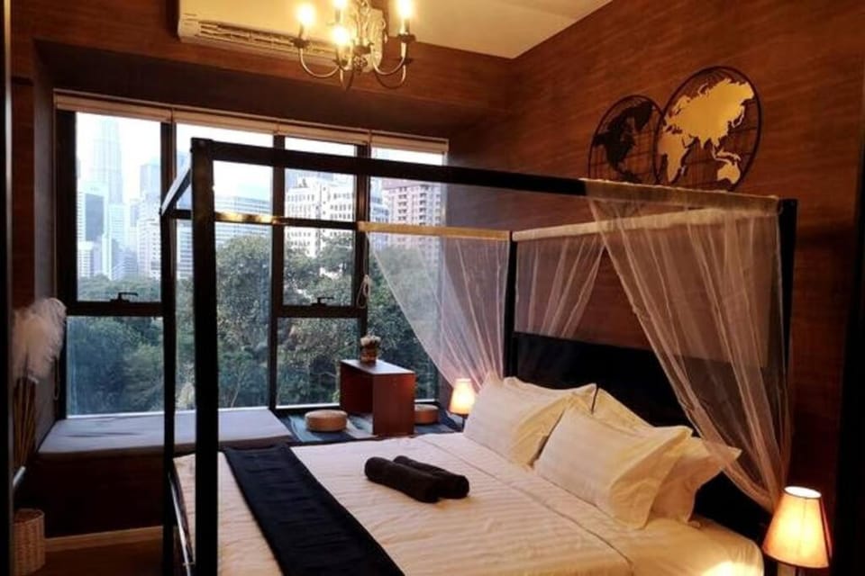 Romantic Log Cabin 2 - Heart of KL, near KLCC/KL Tower Cabin in Federal Territory of Kuala Lumpur