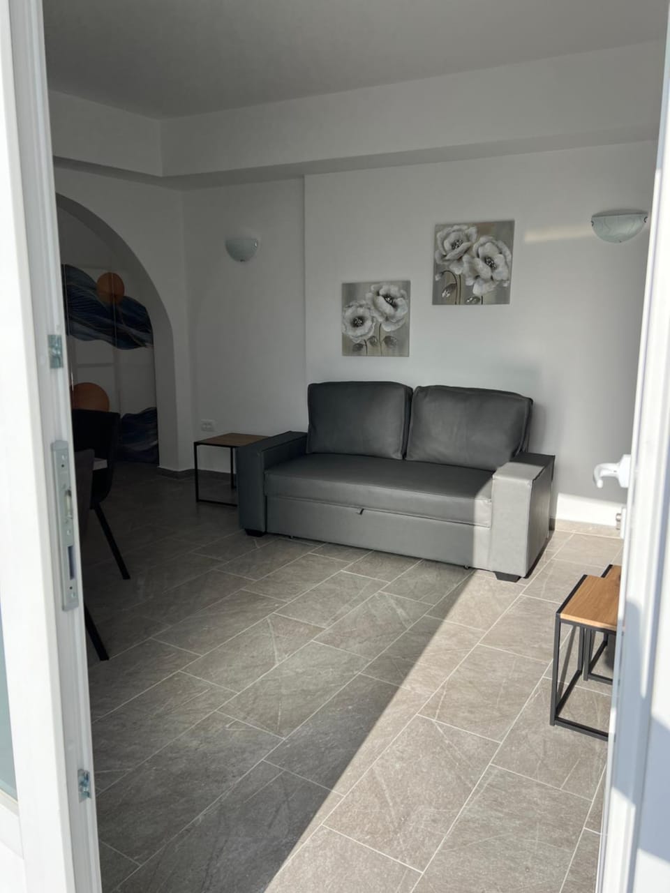 Petit Homme by Andreas Apartment in Perissa