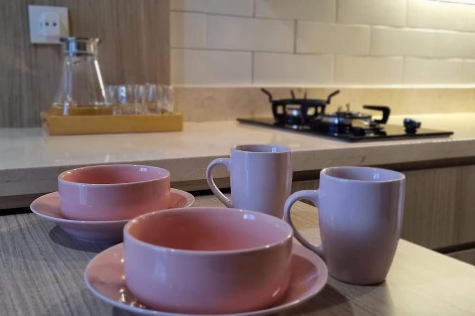 Apt Pejaten Park 1BR Latte w/ Netflix Apartment in South Jakarta City