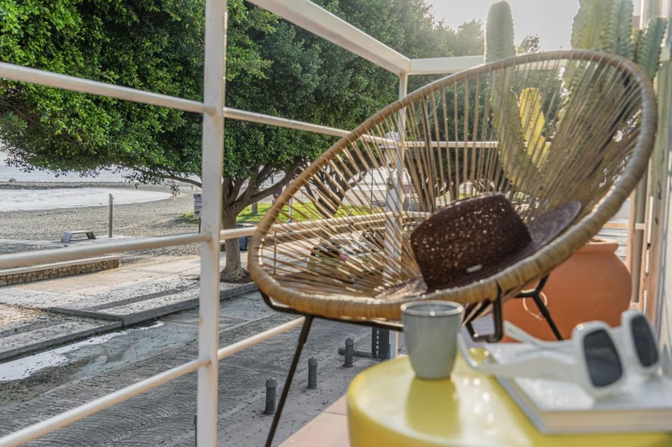 Heima on the Beach Apartment in Malaga