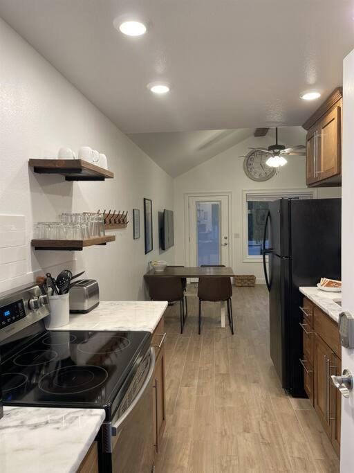 Cozy Carey Bay Cottages in Grove on Grand Lake House in Grove