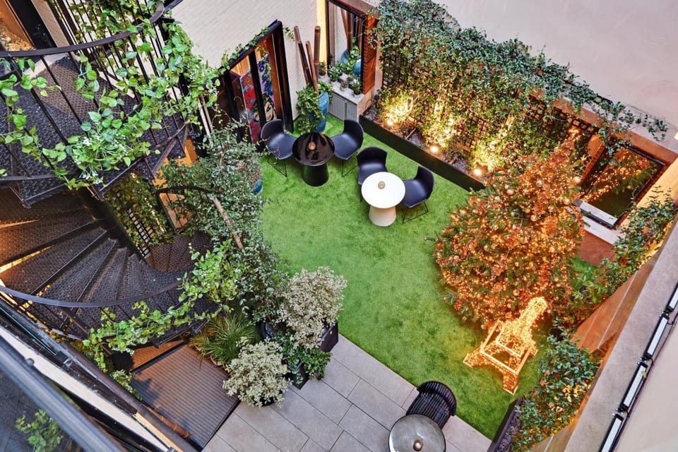 Patio, Spring, Day, Garden, Evening entertainment, Garden view, Inner courtyard view