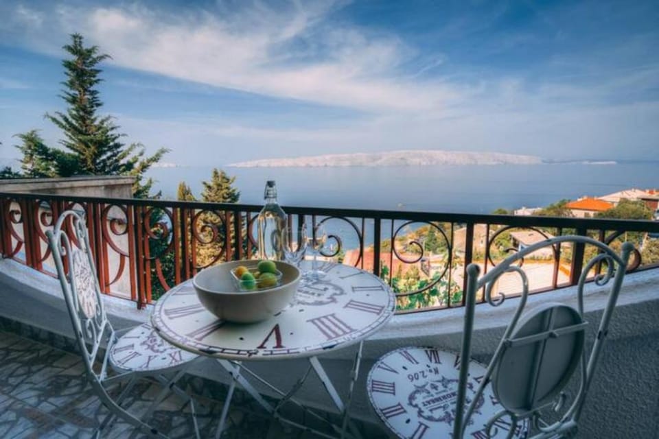 View (from property/room), Balcony/Terrace, Sea view