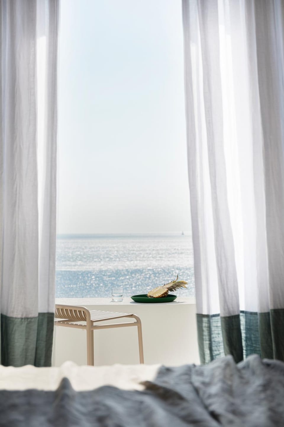 Living room, Sea view