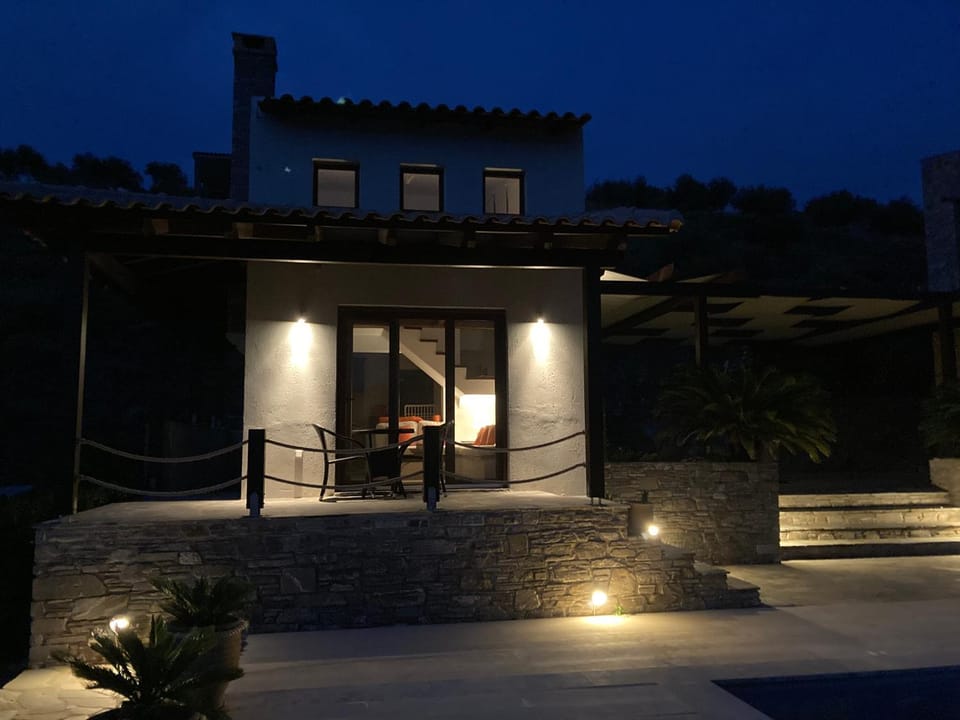 Property building, Night