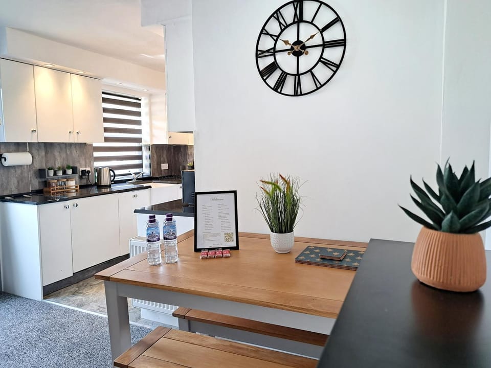 Decorative detail, Dining area