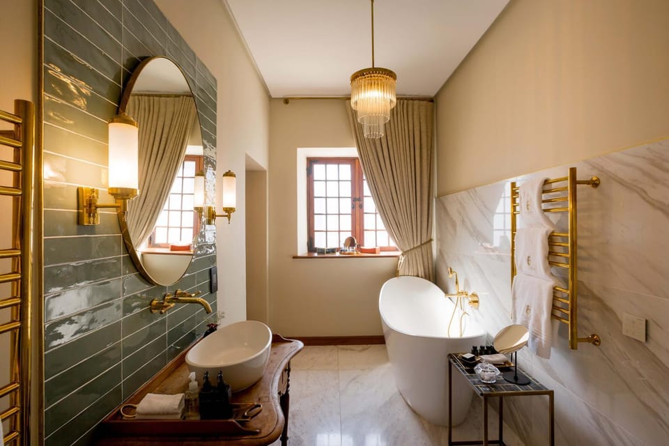 Bathroom, Bath